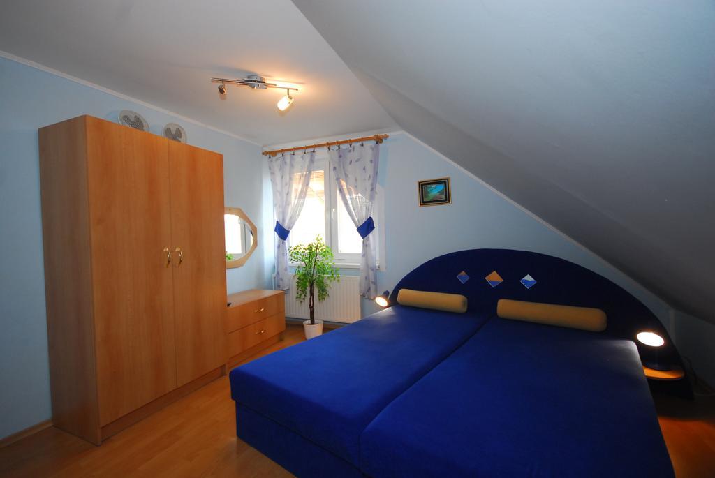 Villa Apartman Elegant Bešeňová Zimmer foto